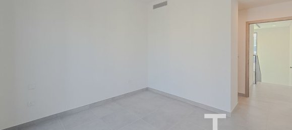 Adosado de 3 dormitorios en Dubai, UAE No. 95729 7