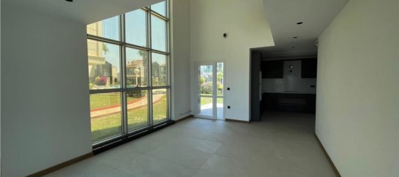 Villa 4+1 à Kusadasi, Turkey No. 14542 14