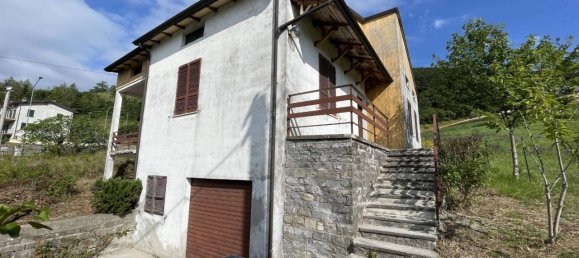5 rooms Villa in Bardi, Italy No. 175582 5