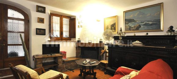 Casa de 2 dormitorios en Montepulciano, Italy No. 225099 3