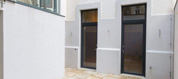 Коммерческая недвижимость с 2 комнатами в Виден, Австрия № 108593 22