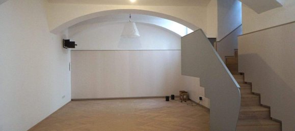 Коммерческая недвижимость с 2 комнатами в Виден, Австрия № 108593 2