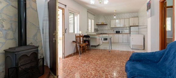 3 bedrooms House in Coin, Spain No. 141121 2