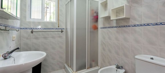 3 bedrooms House in Coin, Spain No. 141121 18