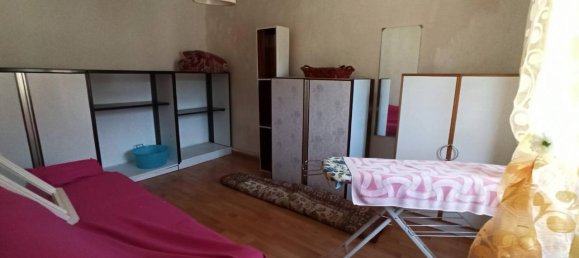 Apartamento de 4 habitaciónes en Lucca, Italy No. 36070 2