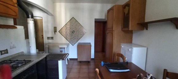 Apartamento de 4 habitaciónes en Lucca, Italy No. 36070 8