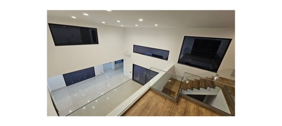 4 bedrooms Villa in Corroios, Portugal No. 139012 15