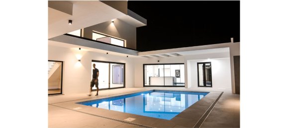 4 bedrooms Villa in Corroios, Portugal No. 139012 3