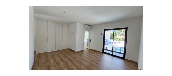 4 bedrooms Villa in Corroios, Portugal No. 139012 12