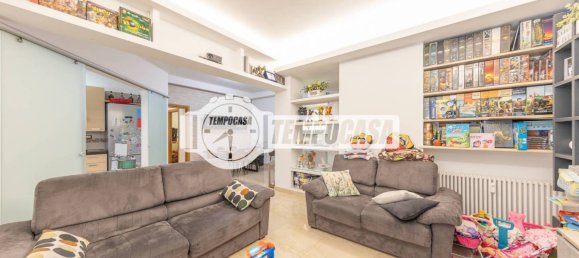 3 bedrooms Apartment in Rome, Italy No. 321437 6