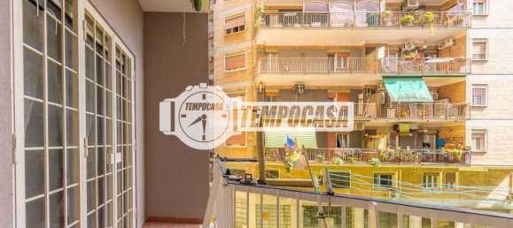 3 bedrooms Apartment in Rome, Italy No. 321437 22