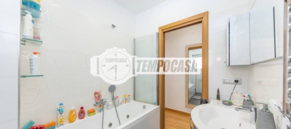 3 bedrooms Apartment in Rome, Italy No. 321437 29