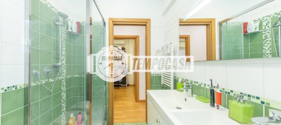 3 bedrooms Apartment in Rome, Italy No. 321437 18