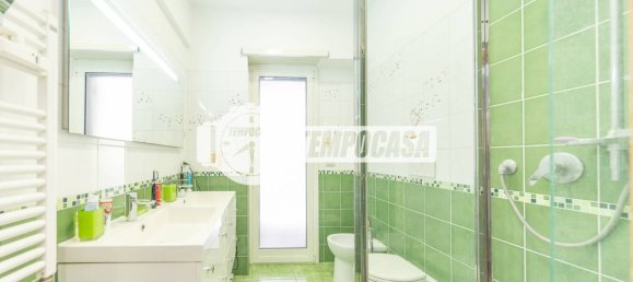 3 bedrooms Apartment in Rome, Italy No. 321437 16