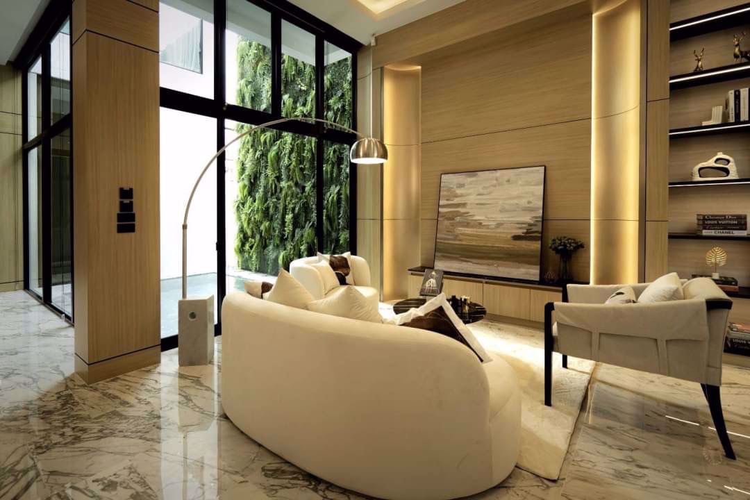 4 bedrooms House in Watthana, Thailand No. 4481