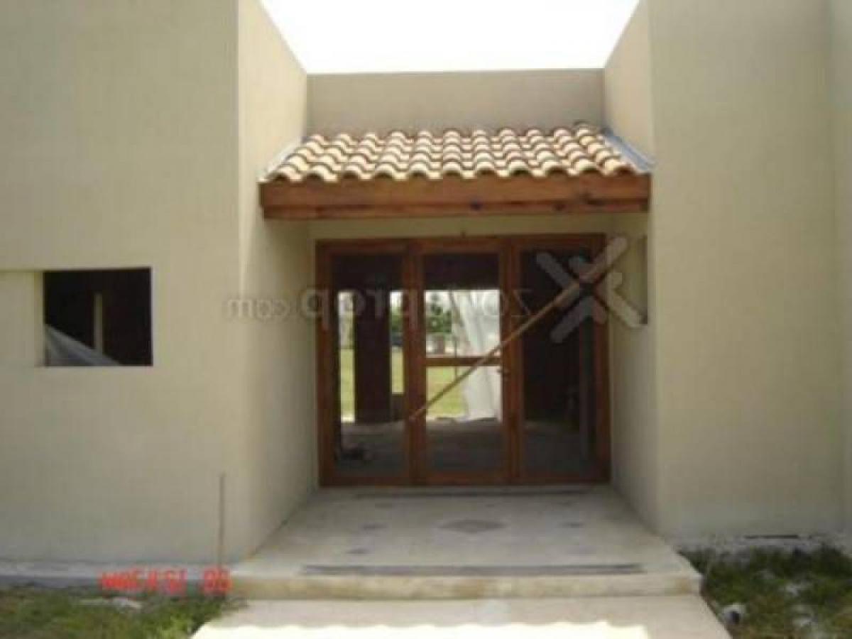 3 bedrooms Apartment in Tigre, Argentina No. 83153