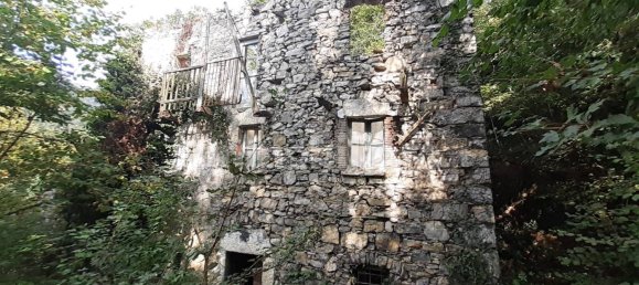 2 bedrooms House in Bracca, Italy No. 105628 3