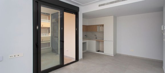  شقة في Torrevieja, Spain 88متر مربع رقم 365912 15