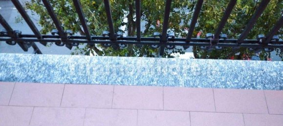 Apartamento de 2 dormitorios en Genoa, Italy No. 147424 5