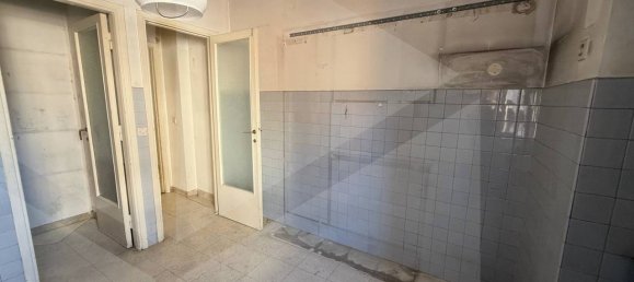 3 Schlafzimmer Wohnung in Avezzano, Italy, Nr. 23213 36