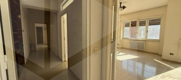 3 Schlafzimmer Wohnung in Avezzano, Italy, Nr. 23213 4