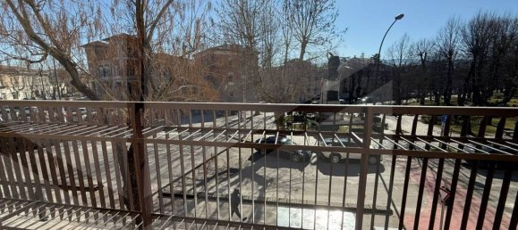 3 Schlafzimmer Wohnung in Avezzano, Italy, Nr. 23213 54