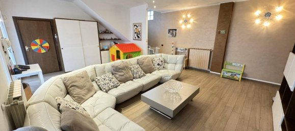 2 bedrooms Apartment in Meda, Italy No. 161928 8