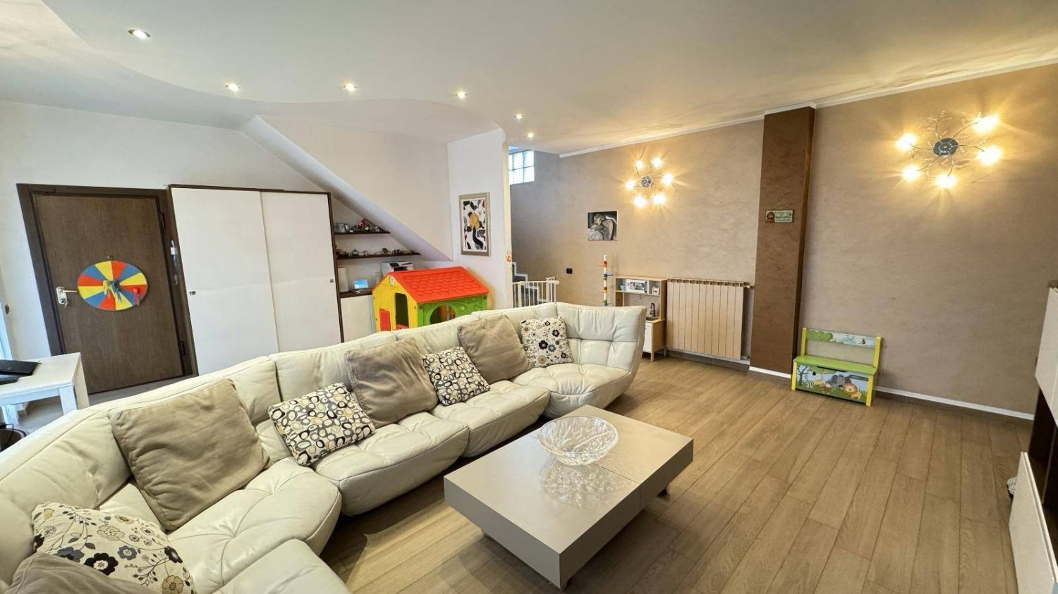 2 bedrooms Apartment in Meda, Italy No. 161928