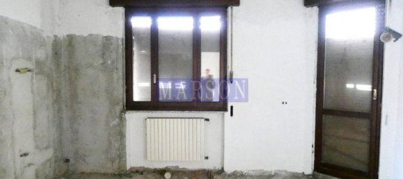 7-Zimmer Villa in Canegrate, Italy, Nr. 81577 20