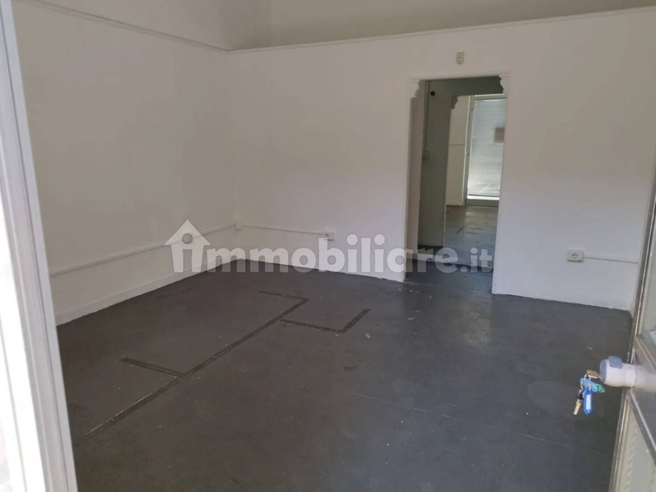 2غرفة عقار تجاري في Lecce, Italy رقم 16246