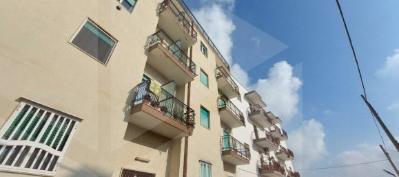 Imóvel comercial de 4 divisões em Triggiano, Italy N.º 21693 32