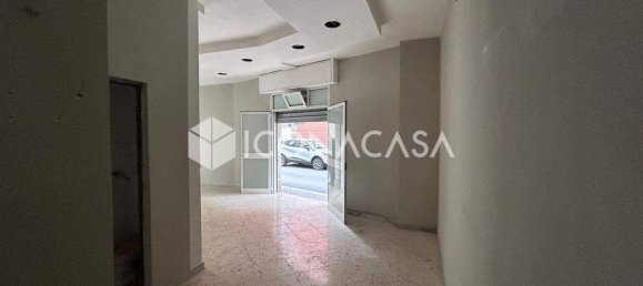 1-salle Propriété commerciale à Bitonto, Italy No. 21219 5