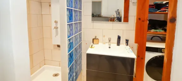 Studio in Seyssinet-Pariset, France No. 348216 2