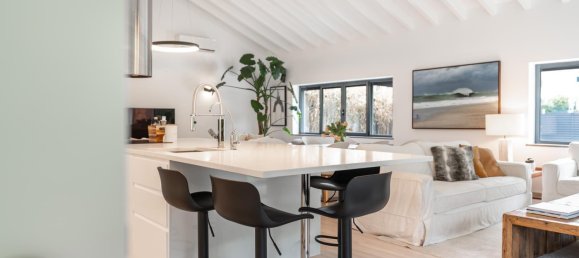 3 bedrooms Villa in Cascais, Portugal No. 104978 11