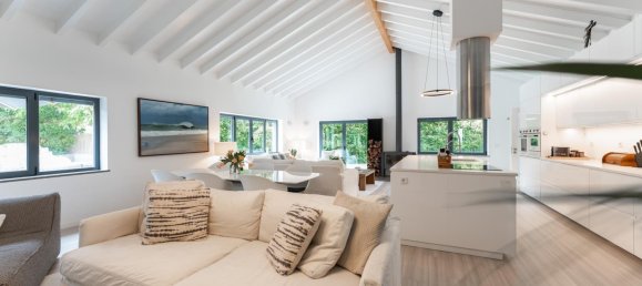 3 bedrooms Villa in Cascais, Portugal No. 104978 23