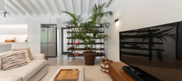 3 bedrooms Villa in Cascais, Portugal No. 104978 20