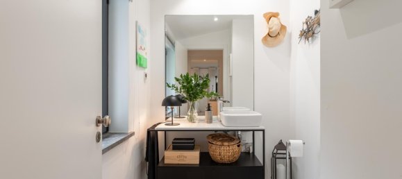 3 bedrooms Villa in Cascais, Portugal No. 104978 9