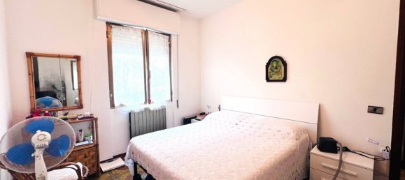 4 rooms Apartment in Massa, Italy No. 63174 9