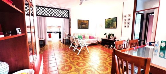 4 rooms Apartment in Massa, Italy No. 63174 4