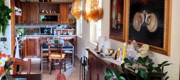 3 Schlafzimmer Haus in Sant'Angelo in Vado, Italy, Nr. 329489 8