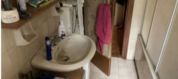 Apartamento de 2 habitaciónes en Trezzano sul Naviglio, Italy No. 6305 17