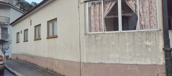 Дом с 6 спальнями в Саброза, Португалия № 188883 3