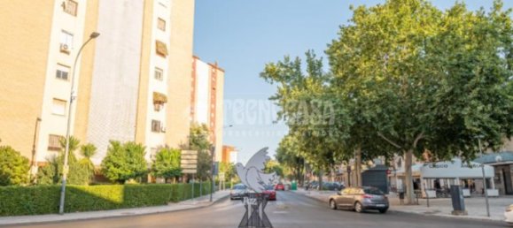 133m² Commercial property in Linares, Spain No. 167352 18