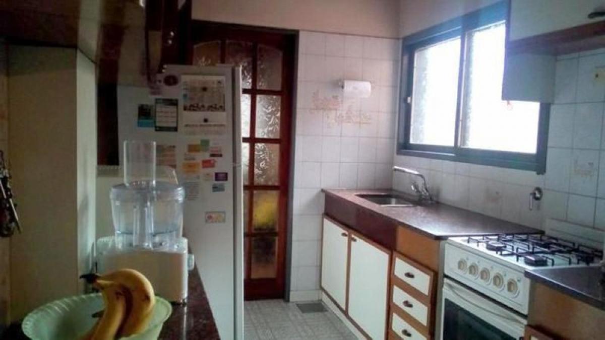 3 bedrooms House in San Miguel, Argentina No. 10048