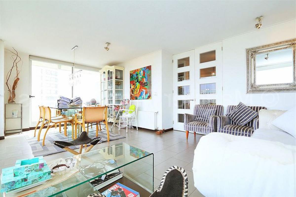 3 bedrooms Apartment in Santiago, Chile No. 2189