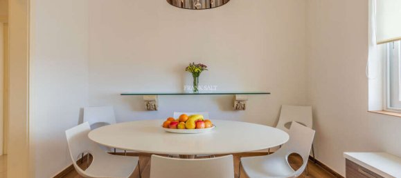 3 bedrooms Penthouse in Sliema, Malta No. 9093 20