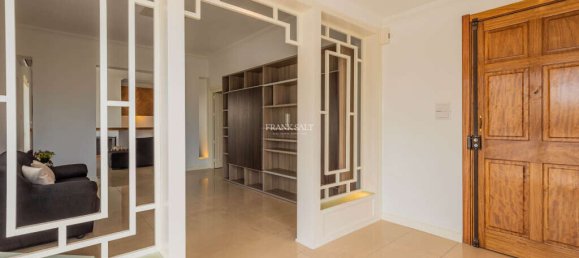 3 bedrooms Penthouse in Sliema, Malta No. 9093 8