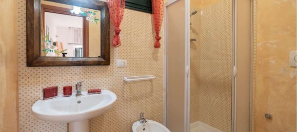 Дом с 4 комнатами в Сан Вито деи Норманни, Италия № 135835 21