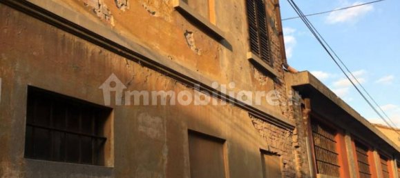 20 Schlafzimmer Lagerhaus in Piacenza, Italy, Nr. 118095 6