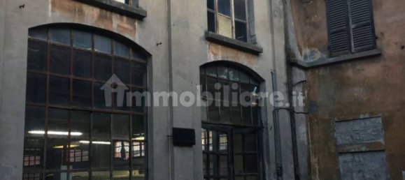 20 Schlafzimmer Lagerhaus in Piacenza, Italy, Nr. 118095 2